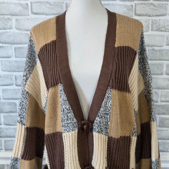 BKE Buckle Oversized Checkered Cardigan Knit Button Up L Cozy Earth Tones Casual - Picture 2 of 10